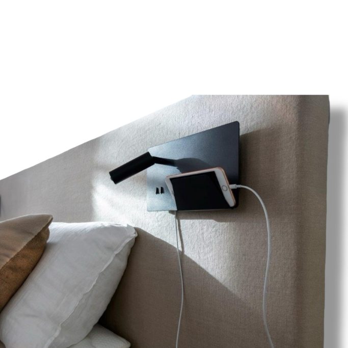 Luxus-Boxspringbett mit Technik individuell gestalten